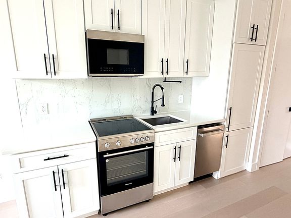 2nd image of 239 E 33rd St APT 3c