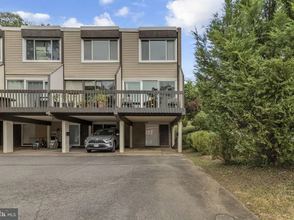 1223 N Quinn St, Arlington, VA 22209
