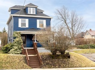 910 Harrison St, New Castle, PA