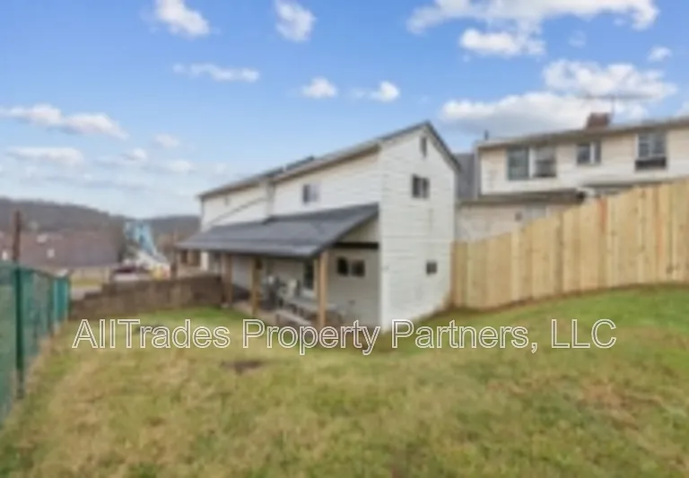 408 Chestnut St — Photo 10
