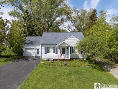 10595 Linwood Dr, Dunkirk, NY, 14048