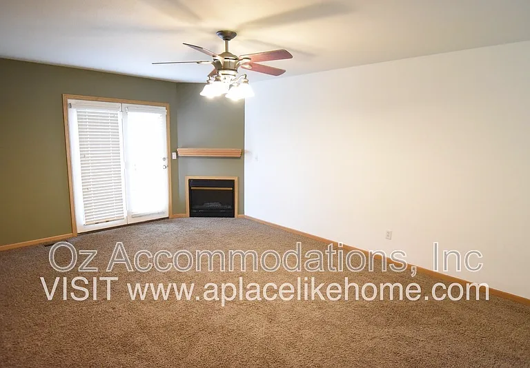 8626 N Cleveland Ln — Photo 8