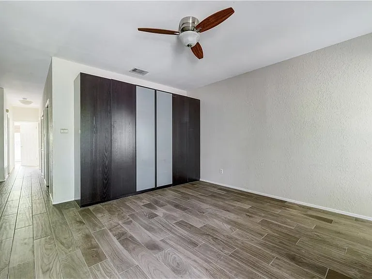 4406 Avenue A #3 — Photo 7