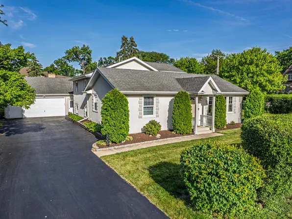 5009 Columbia Ave, Lisle, IL 60532