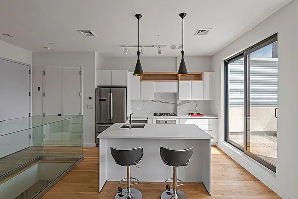 Sold by Nest Seekers International | media 2