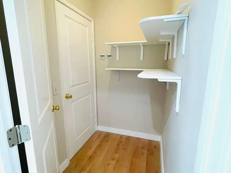 5448 Ruthwood Dr — Photo 15