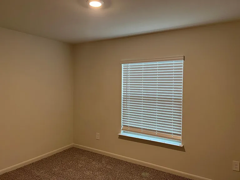3086 Chillingham Dr — Photo 12