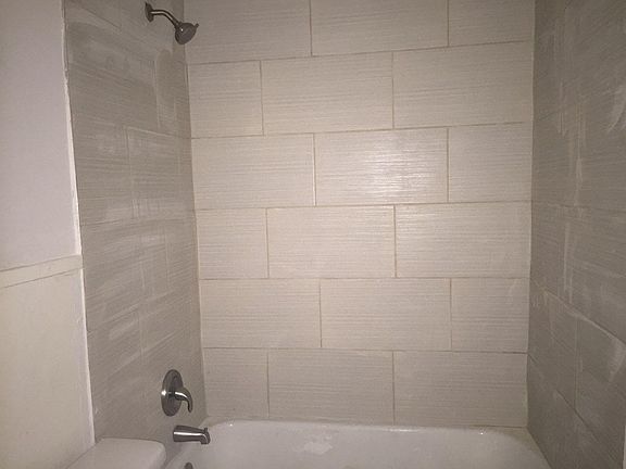 5th image of 620 W Saint Johns Ave