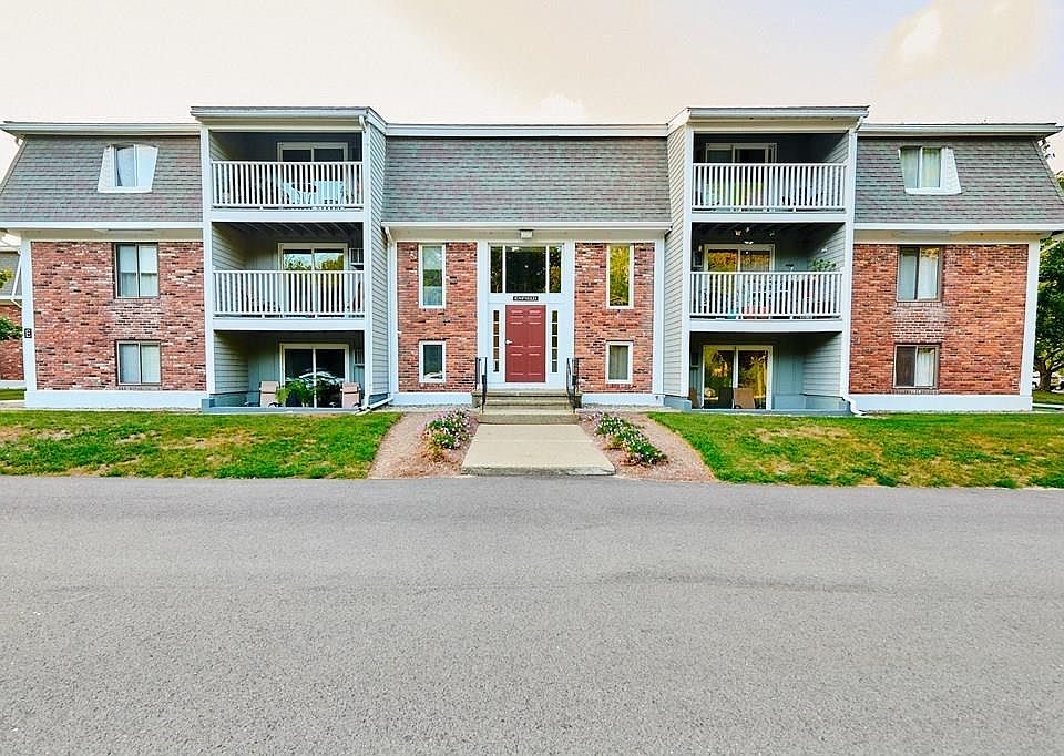1st image of 220 Bedford St APT 10E