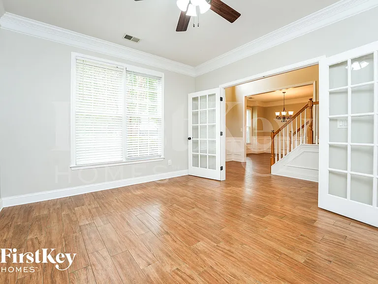 1150 Mount McKinley Dr — Photo 8