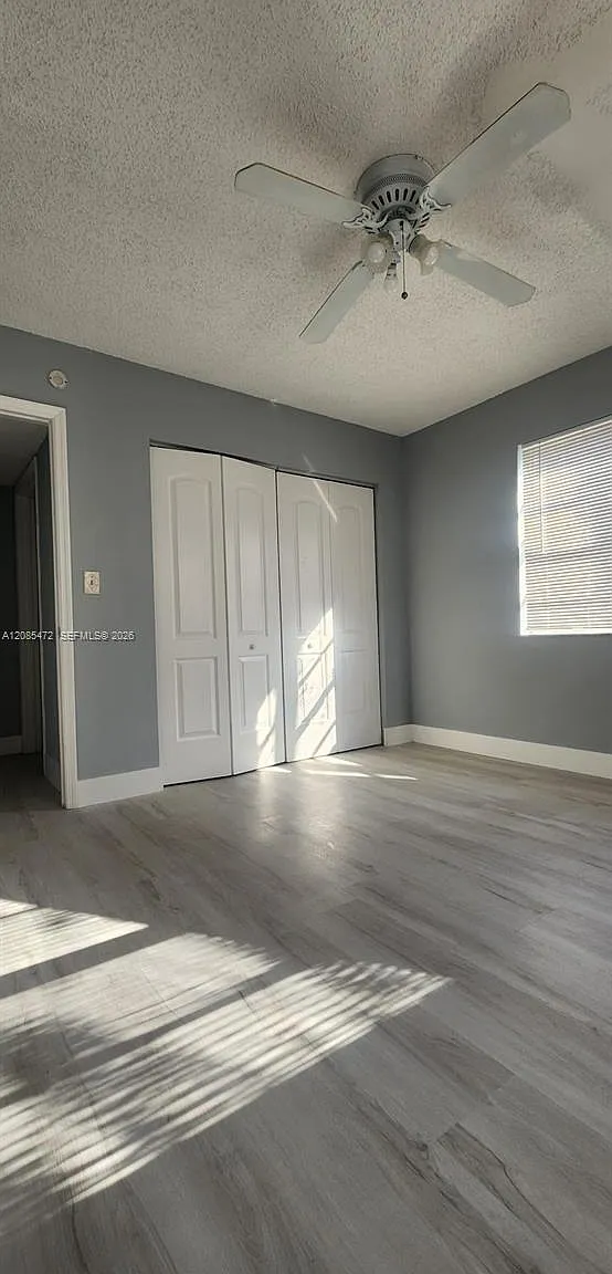 2920 Pierce St — Photo 3
