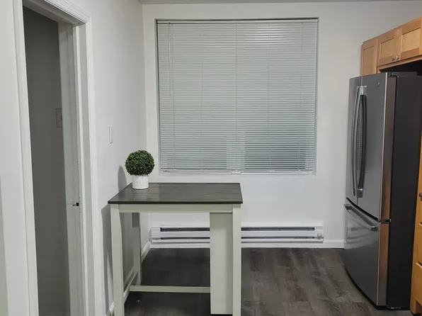 179 Princeton Avenue image 1 of 10