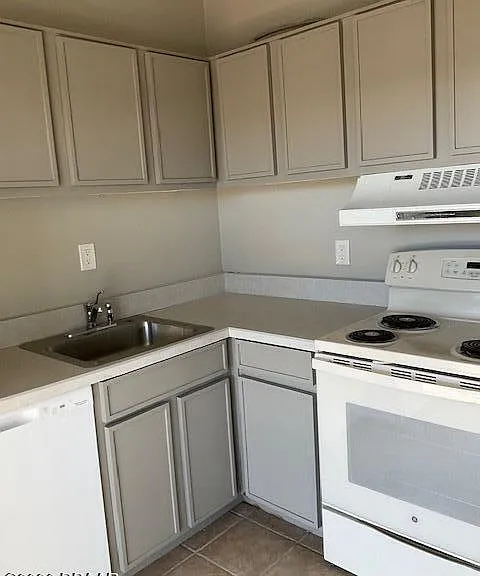 715 S Beach St #311D — Photo 16