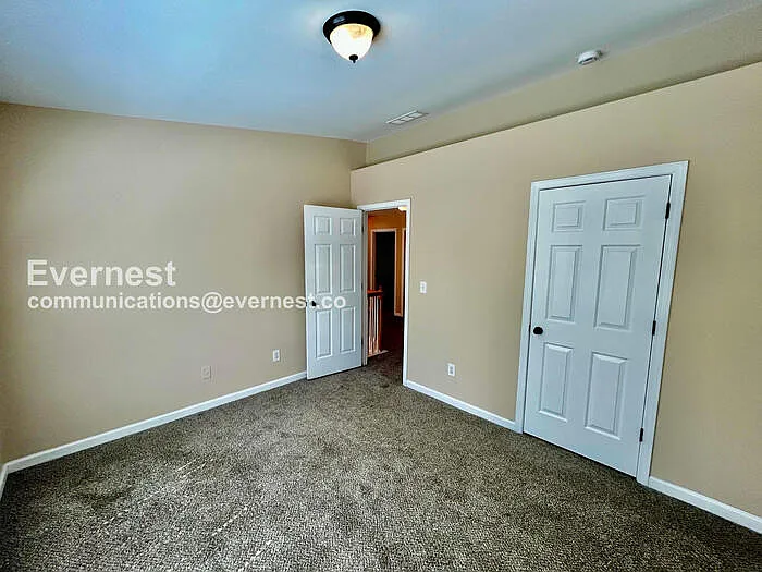 5867 Pine Rd — Photo 15