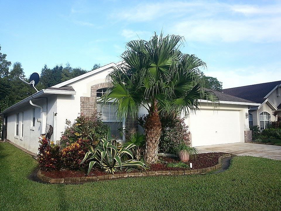 2nd image of 2850 Regency Oak Ln