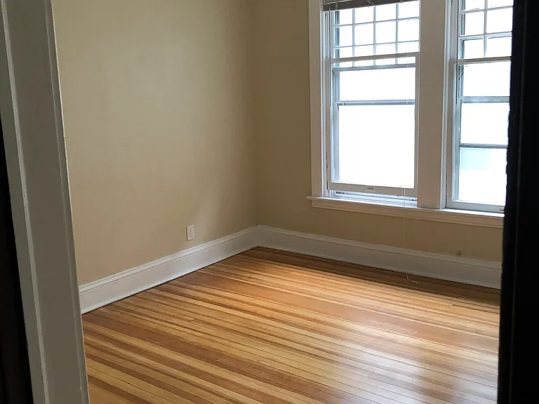 546 Myrtle Ave #1 — Photo 2