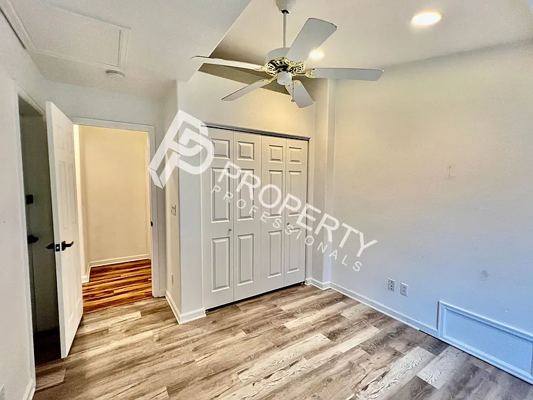 143 Current Dr — Photo 23