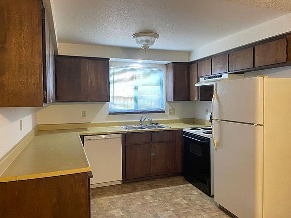 105Kitchen_08112025