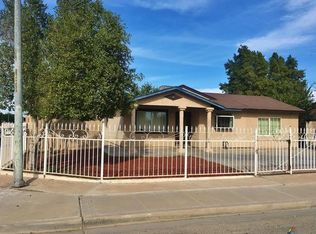 951 W L Moreno St, Calexico, CA 92231