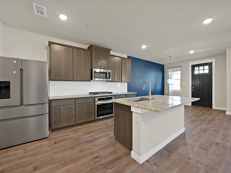 6610 Baritone Ct — Photo 2