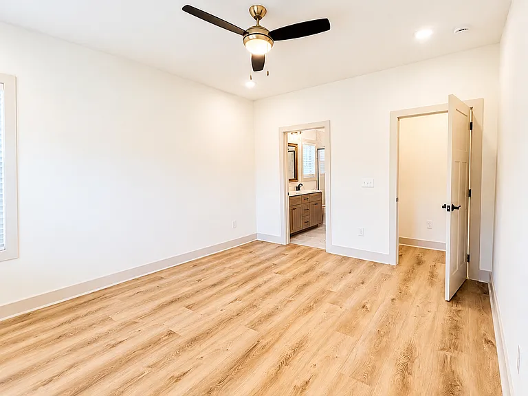 600 Freret Ct — Photo 6
