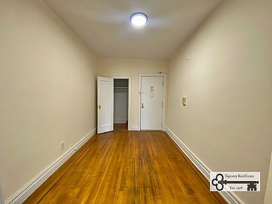 4th image of 78-11 Kew Forest Ln #2BB