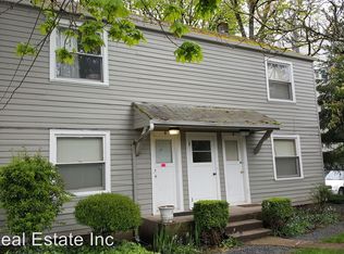 1122 Patterson Aly APT 4, Eugene, OR 97401