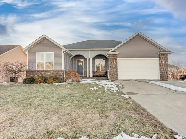 1212 Pisa Dr, Caseyville, IL 62232