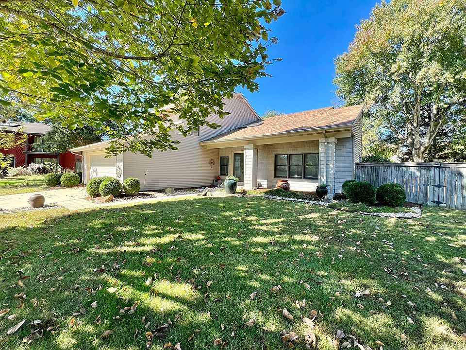 1st image of 5120 Park Lake Ct