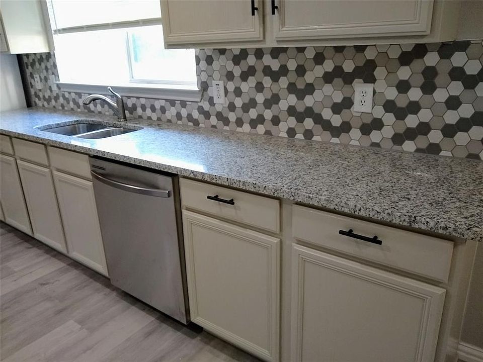 1st image of 5264 Chessie Cir