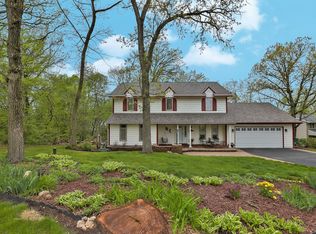 10276 Chris Dr, Roscoe, IL