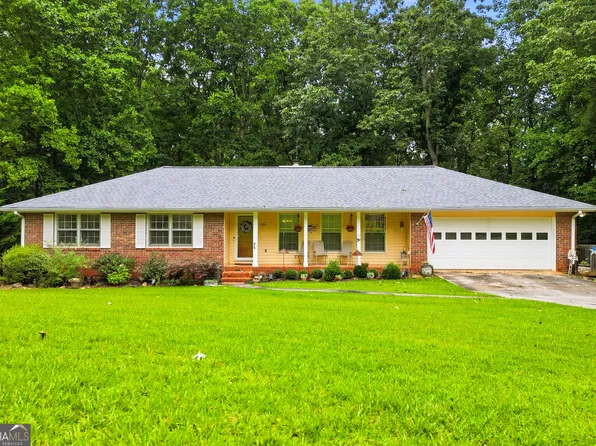 233 Mountain Crest Dr, Canton, GA 30114