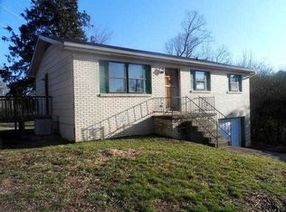 9017 Waconda Rd, Chattanooga, TN 37416