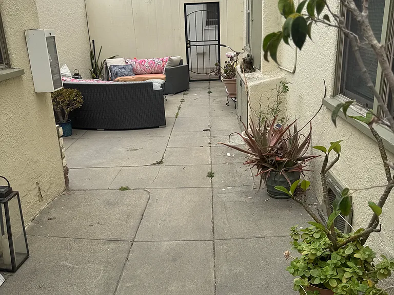 4907 E Ocean Blvd #1 — Photo 19