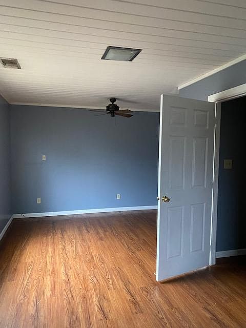 1st image of 649 Brazos Ave