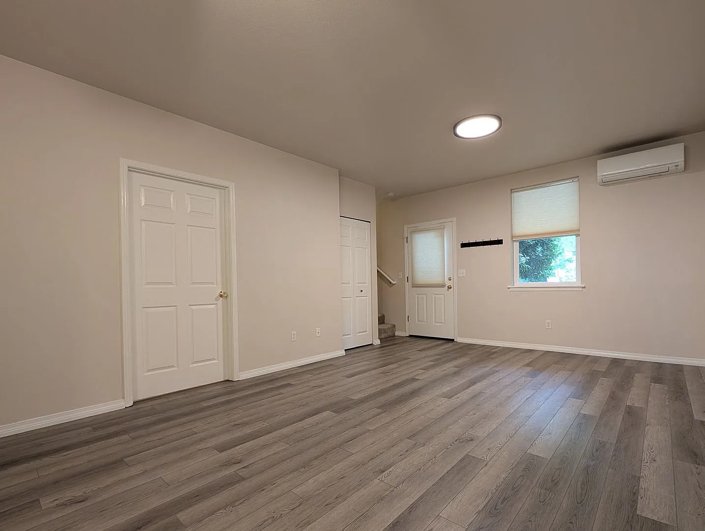 3 Bedroom, 2 Bath Home Close To Skinner Butte! — Photo 3