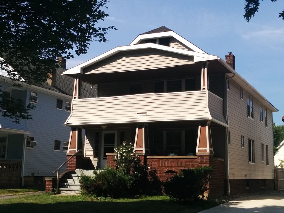 1st image of 3348 W 131st St