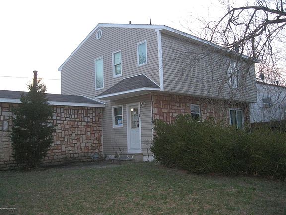 2nd image of 1 Romana Ln