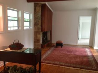 11 Jefron Dr, Ambler, PA 19002