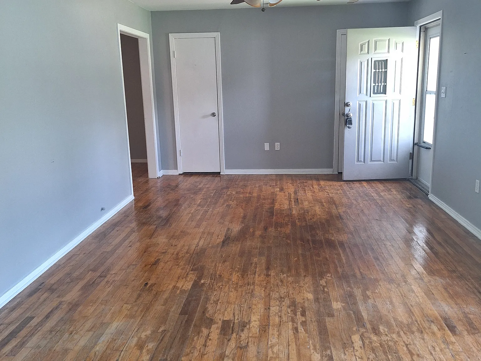 3 bed, 1726 sqft, $2,000 — Photo 4