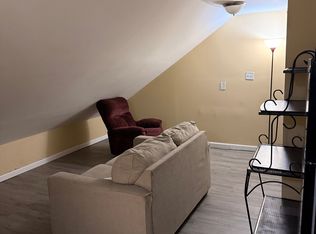 100 Oak St UNIT 2, Springfield, MA 01109