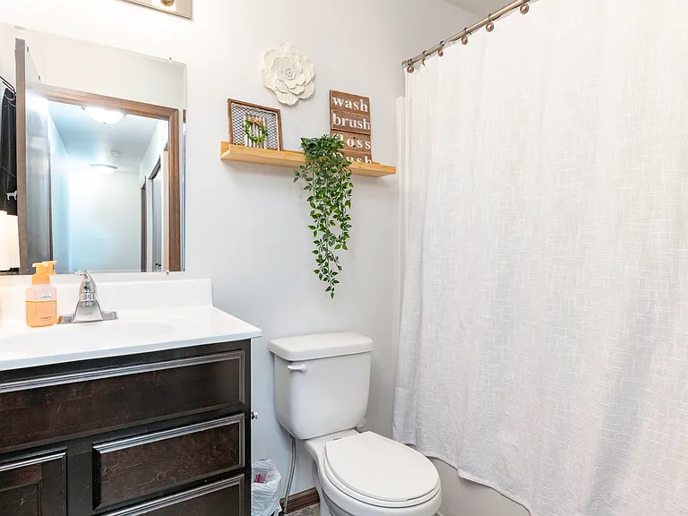 Pineview Townhomes — Photo 19