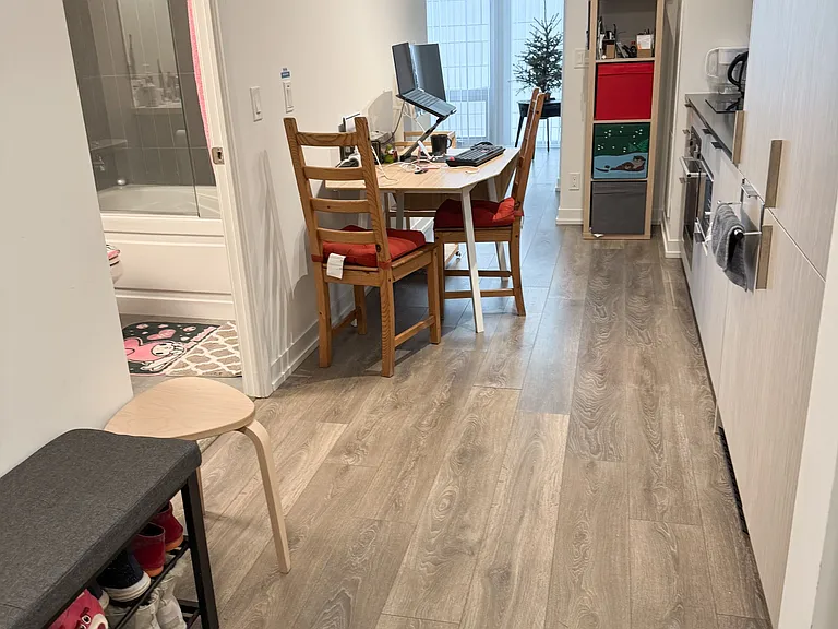 60 Shuter St #202 — Photo 5
