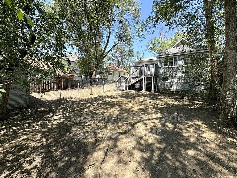 811 E Kiowa St — Photo 22