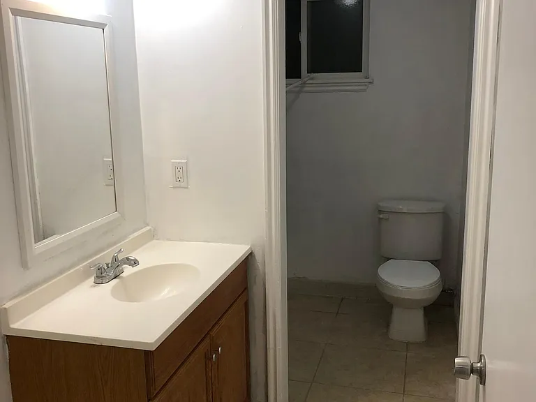 236 E 600 N — Photo 2