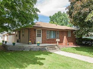 3415 Twana Dr, Des Moines, IA 50310