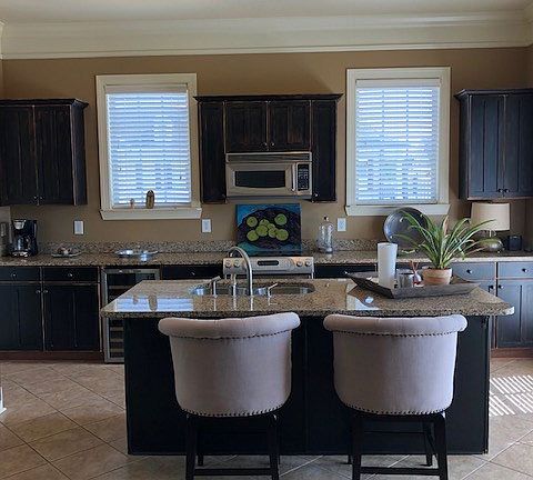 4th image of 910 Augusta Dr Unit 602