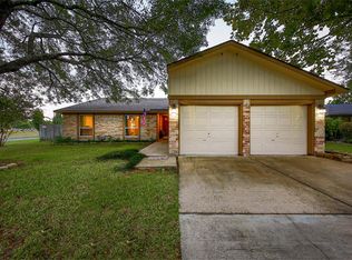 9815 Rodgers Rd, Houston, TX 77070