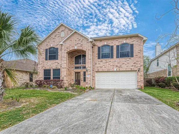 207 Blossomwood Drive, League City, TX 77573