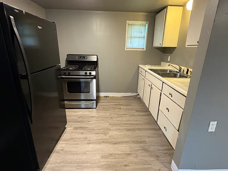 926 N Charles St — Photo 8